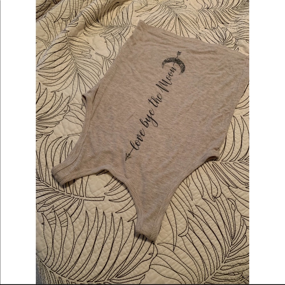 🤑 🌚&🌞 Tank - Picture 3 of 4